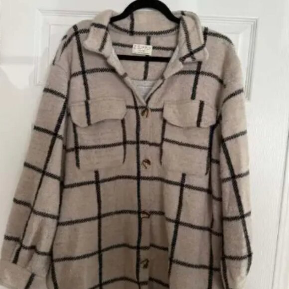 Z Supply Plaid Tucker Jacket - Picture 1 of 4